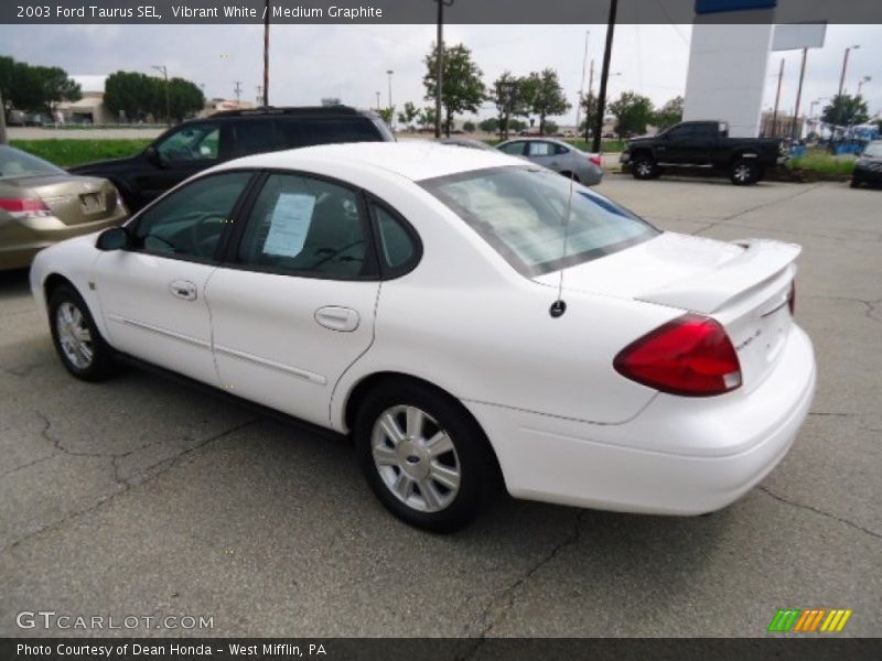 Vibrant White / Medium Graphite 2003 Ford Taurus SEL