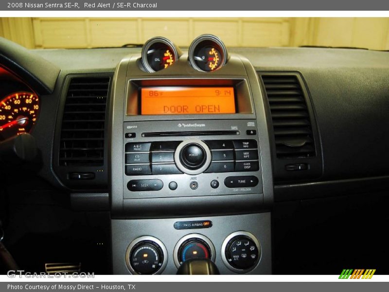 Controls of 2008 Sentra SE-R