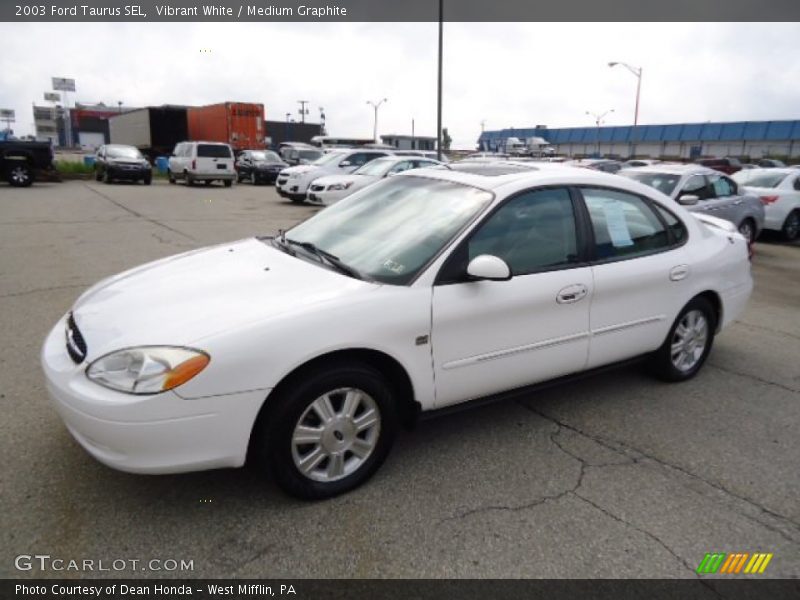 Vibrant White / Medium Graphite 2003 Ford Taurus SEL