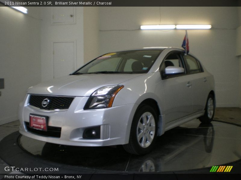 Brilliant Silver Metallic / Charcoal 2011 Nissan Sentra 2.0 SR