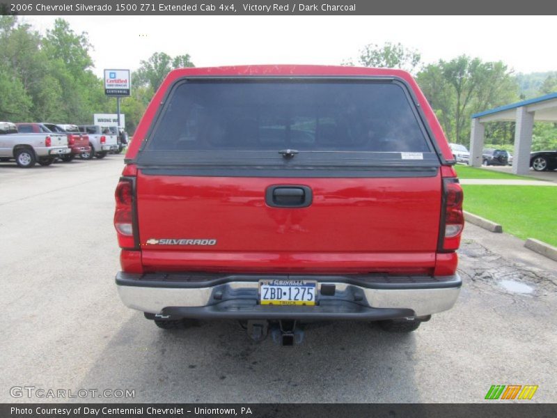 Victory Red / Dark Charcoal 2006 Chevrolet Silverado 1500 Z71 Extended Cab 4x4