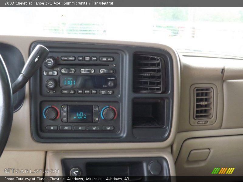Controls of 2003 Tahoe Z71 4x4