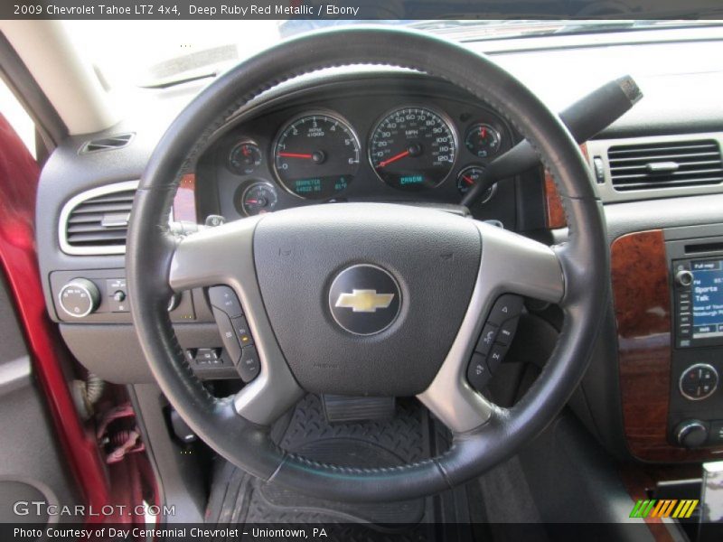  2009 Tahoe LTZ 4x4 Steering Wheel