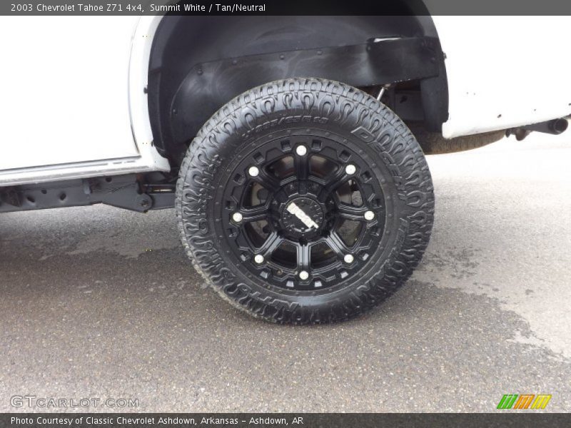 Custom Wheels of 2003 Tahoe Z71 4x4