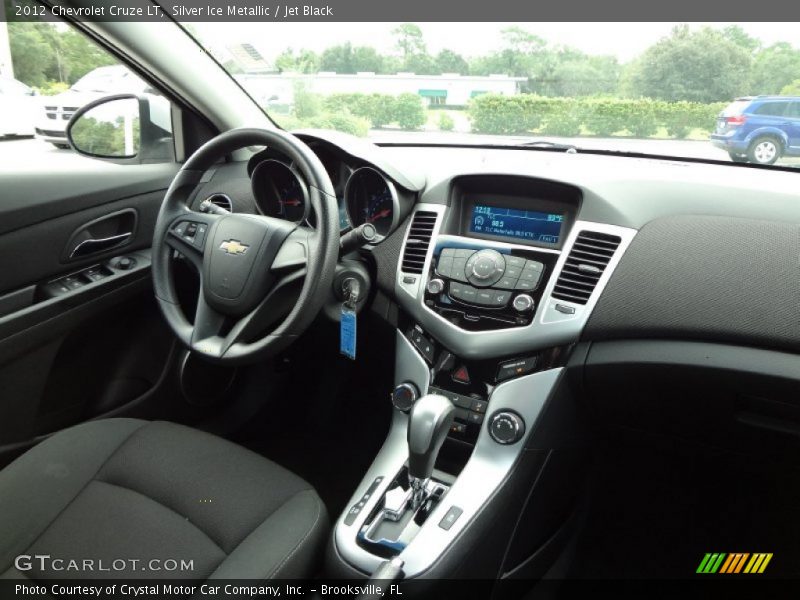 Silver Ice Metallic / Jet Black 2012 Chevrolet Cruze LT