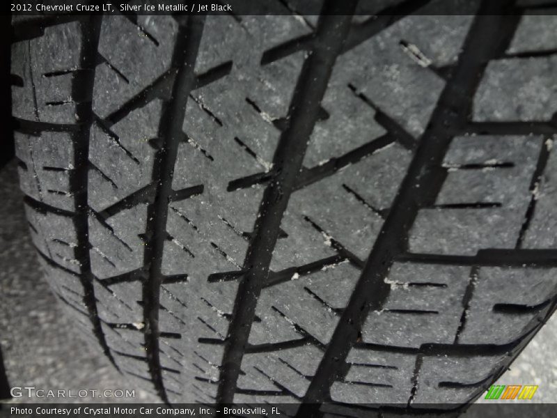 Silver Ice Metallic / Jet Black 2012 Chevrolet Cruze LT