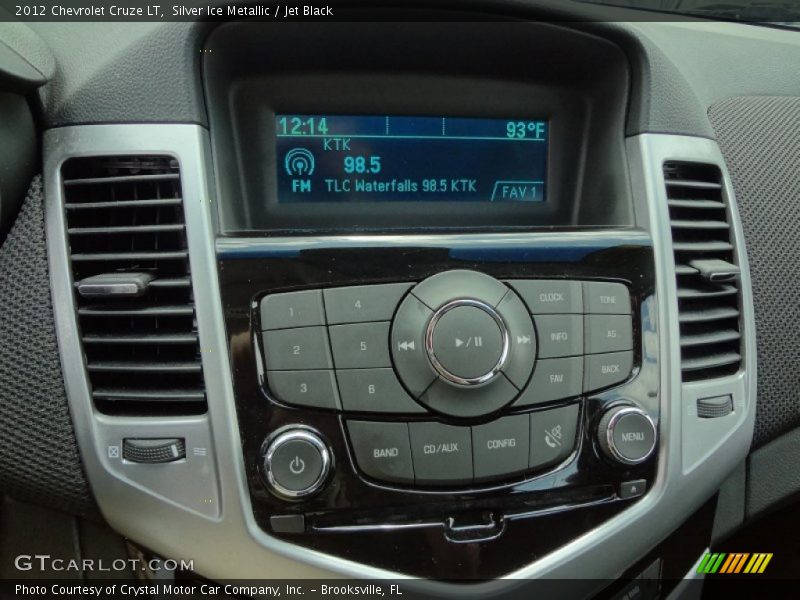 Silver Ice Metallic / Jet Black 2012 Chevrolet Cruze LT