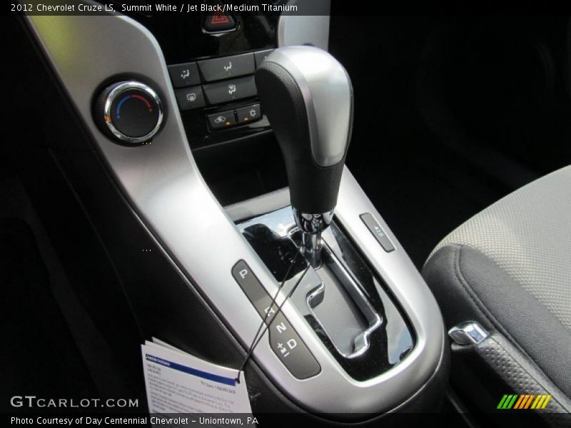 Summit White / Jet Black/Medium Titanium 2012 Chevrolet Cruze LS