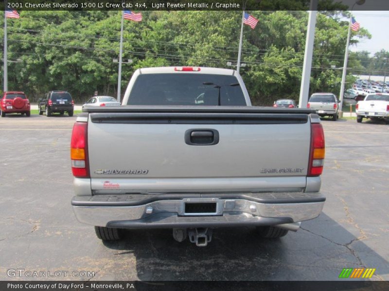 Light Pewter Metallic / Graphite 2001 Chevrolet Silverado 1500 LS Crew Cab 4x4