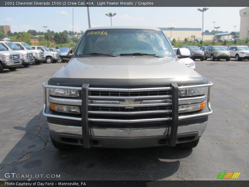 Light Pewter Metallic / Graphite 2001 Chevrolet Silverado 1500 LS Crew Cab 4x4