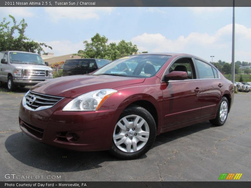 Front 3/4 View of 2011 Altima 2.5 S