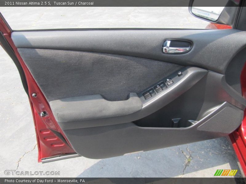 Tuscan Sun / Charcoal 2011 Nissan Altima 2.5 S