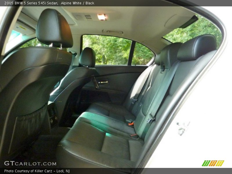Alpine White / Black 2005 BMW 5 Series 545i Sedan