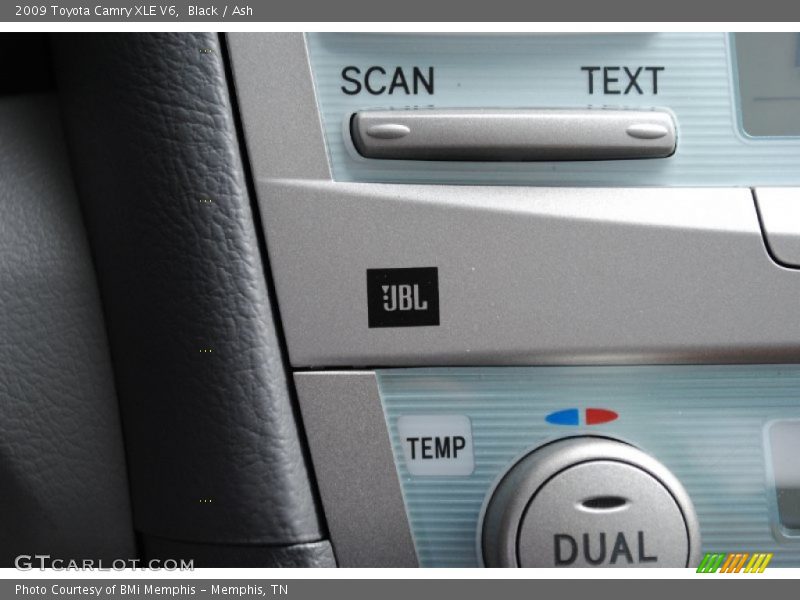 Black / Ash 2009 Toyota Camry XLE V6