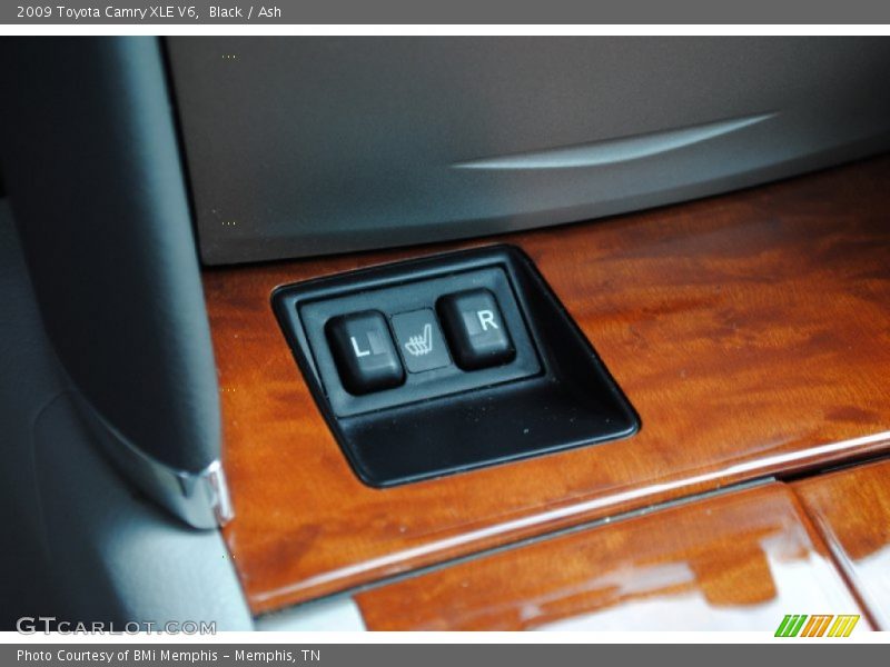 Black / Ash 2009 Toyota Camry XLE V6