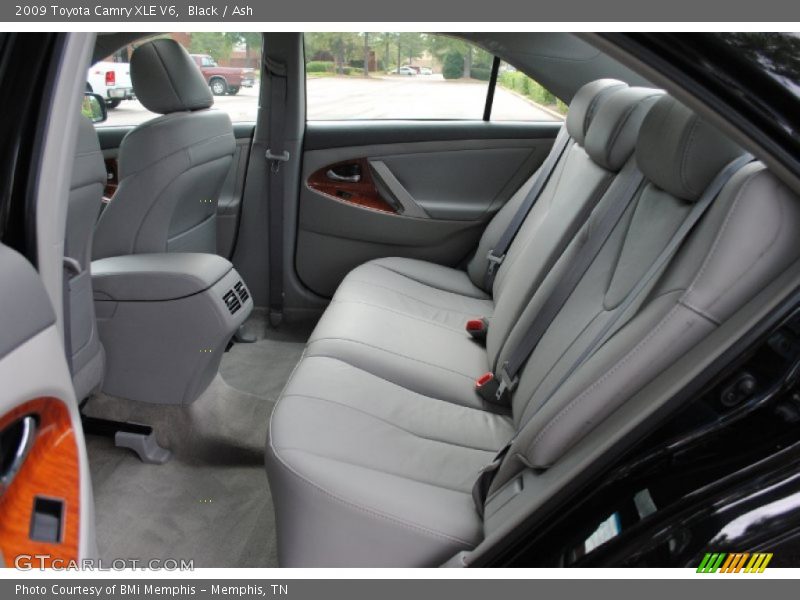 Black / Ash 2009 Toyota Camry XLE V6
