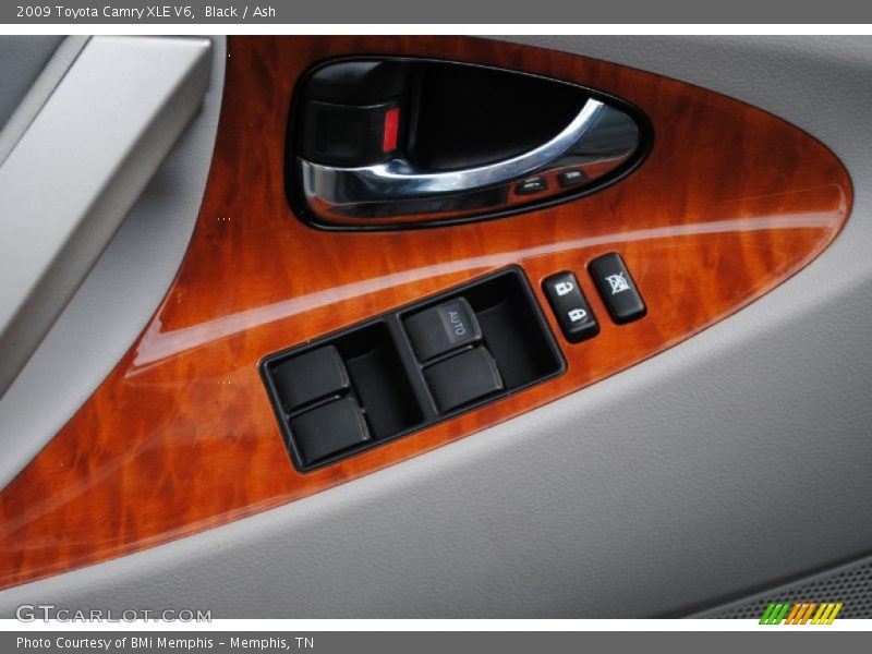 Black / Ash 2009 Toyota Camry XLE V6