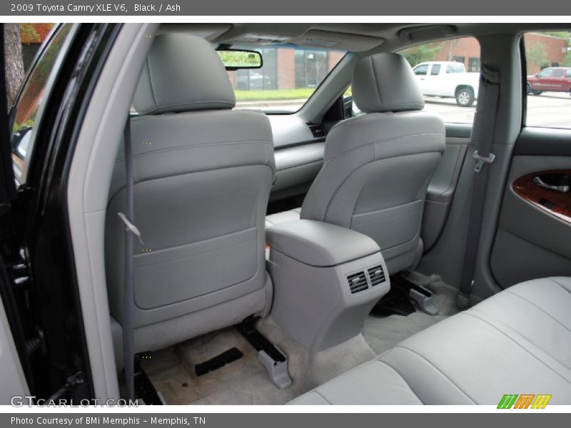 Black / Ash 2009 Toyota Camry XLE V6
