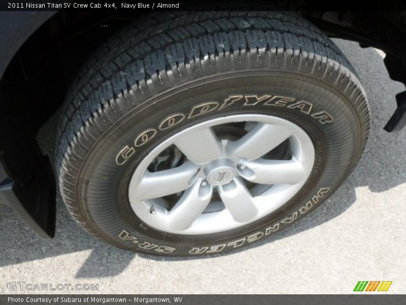 Navy Blue / Almond 2011 Nissan Titan SV Crew Cab 4x4