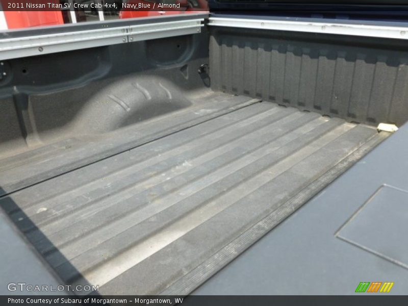 Navy Blue / Almond 2011 Nissan Titan SV Crew Cab 4x4