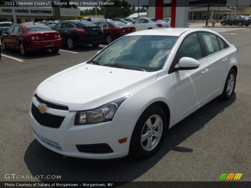 Summit White / Medium Titanium 2011 Chevrolet Cruze LT