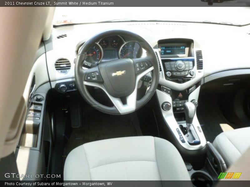 Summit White / Medium Titanium 2011 Chevrolet Cruze LT