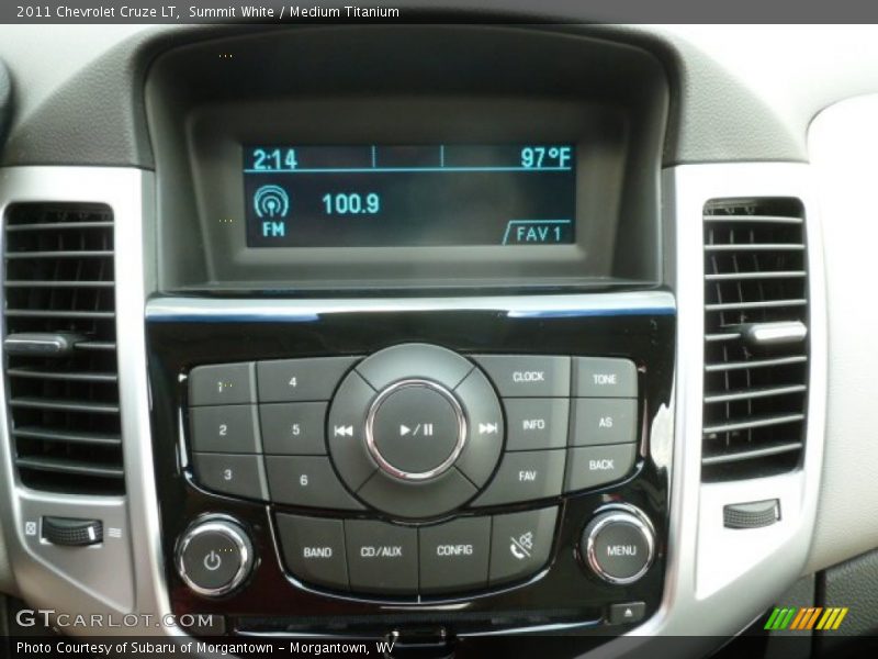 Summit White / Medium Titanium 2011 Chevrolet Cruze LT