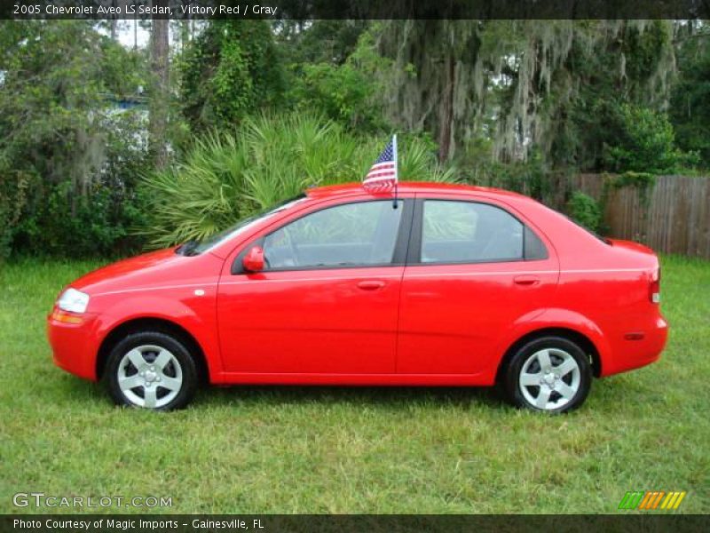 Victory Red / Gray 2005 Chevrolet Aveo LS Sedan