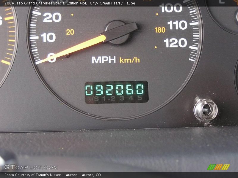 Onyx Green Pearl / Taupe 2004 Jeep Grand Cherokee Special Edition 4x4