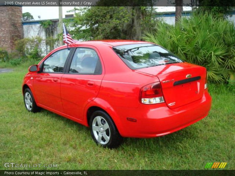 Victory Red / Gray 2005 Chevrolet Aveo LS Sedan