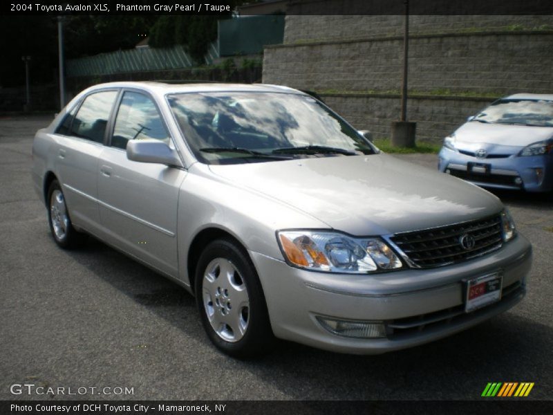 Phantom Gray Pearl / Taupe 2004 Toyota Avalon XLS