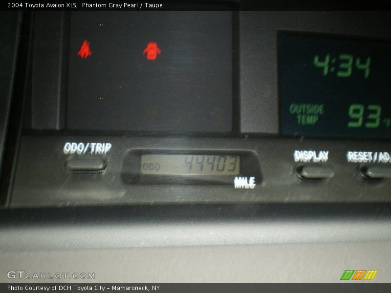 Phantom Gray Pearl / Taupe 2004 Toyota Avalon XLS