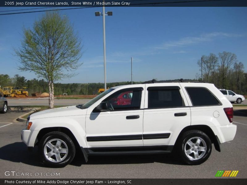 Stone White / Medium Slate Gray 2005 Jeep Grand Cherokee Laredo