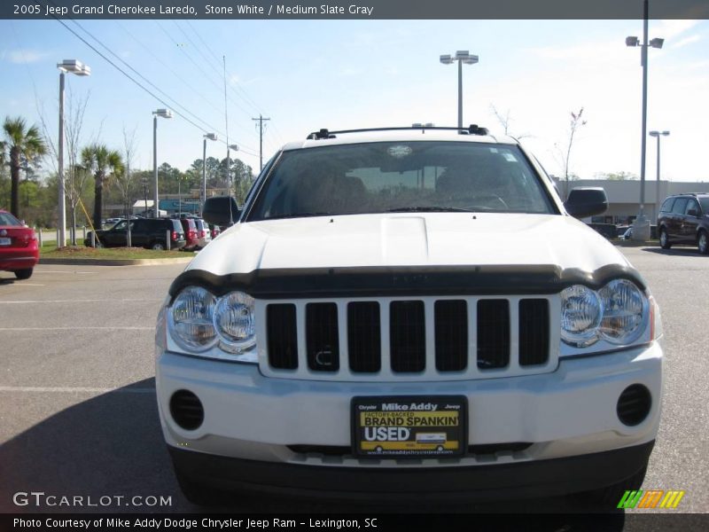 Stone White / Medium Slate Gray 2005 Jeep Grand Cherokee Laredo