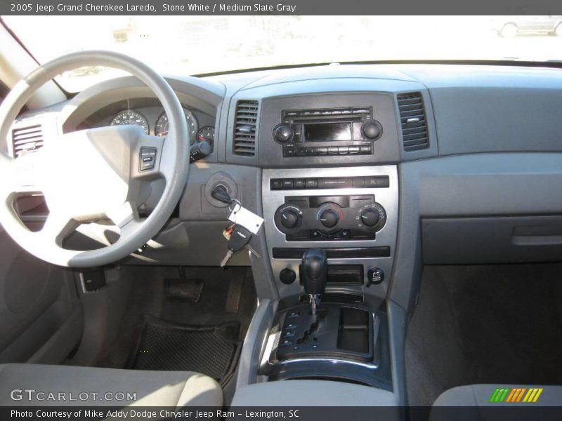 Stone White / Medium Slate Gray 2005 Jeep Grand Cherokee Laredo