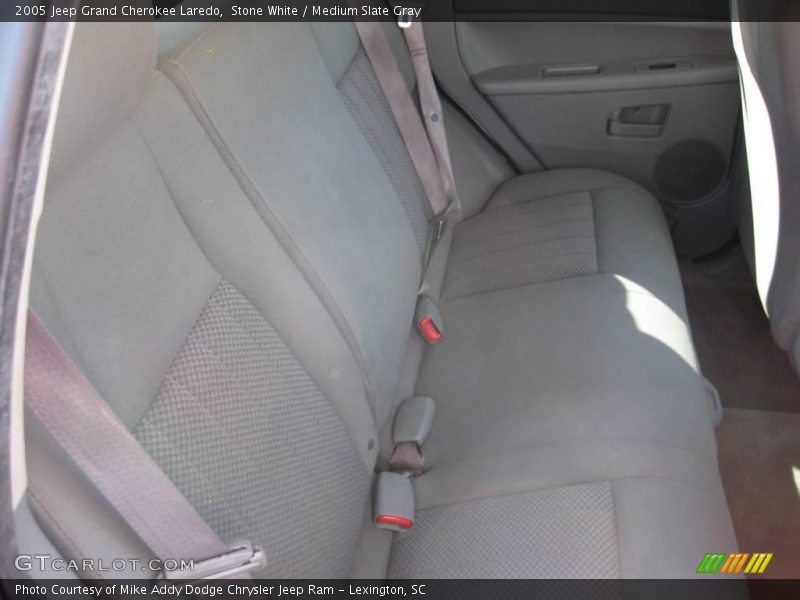 Stone White / Medium Slate Gray 2005 Jeep Grand Cherokee Laredo