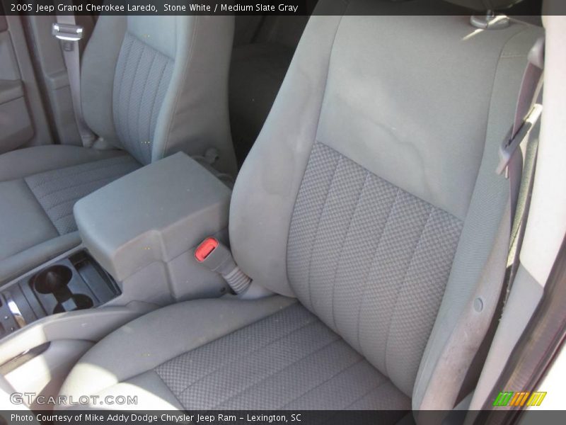 Stone White / Medium Slate Gray 2005 Jeep Grand Cherokee Laredo