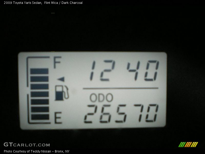 Flint Mica / Dark Charcoal 2009 Toyota Yaris Sedan