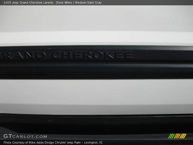 Stone White / Medium Slate Gray 2005 Jeep Grand Cherokee Laredo