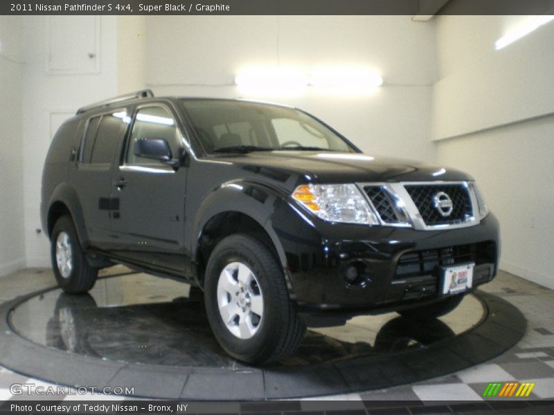 Super Black / Graphite 2011 Nissan Pathfinder S 4x4