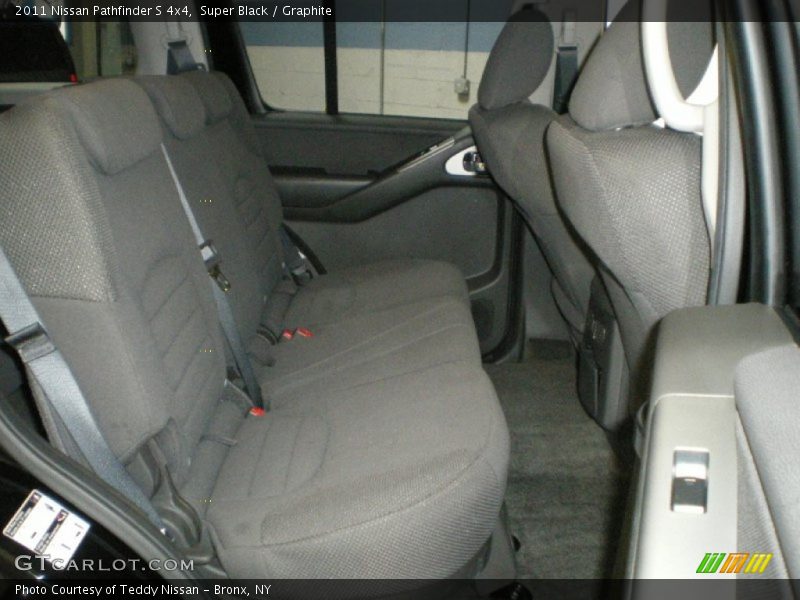 Super Black / Graphite 2011 Nissan Pathfinder S 4x4