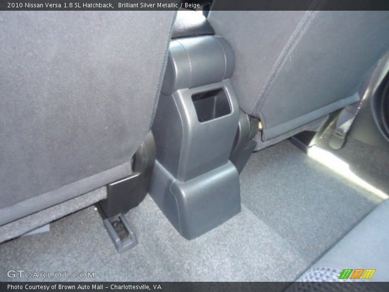 Brilliant Silver Metallic / Beige 2010 Nissan Versa 1.8 SL Hatchback
