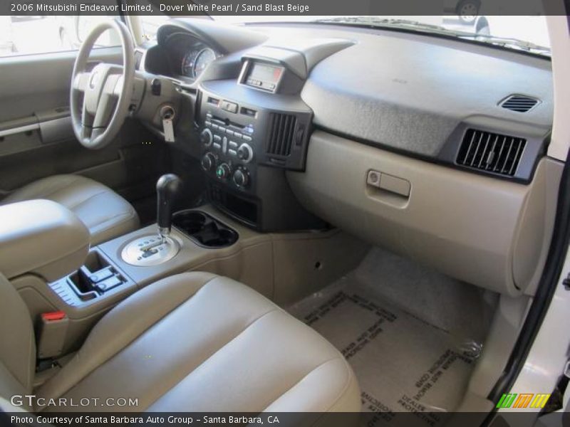 Dover White Pearl / Sand Blast Beige 2006 Mitsubishi Endeavor Limited