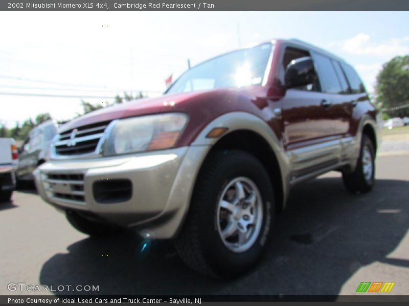 Cambridge Red Pearlescent / Tan 2002 Mitsubishi Montero XLS 4x4