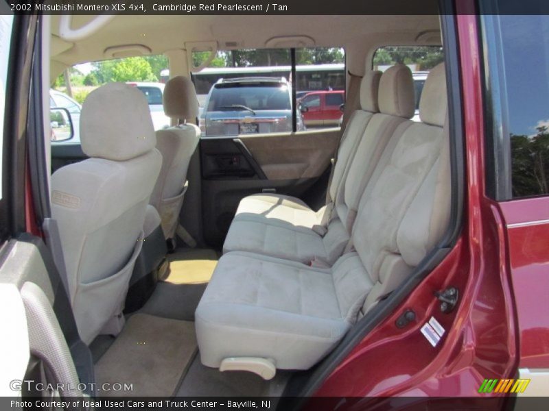 Cambridge Red Pearlescent / Tan 2002 Mitsubishi Montero XLS 4x4