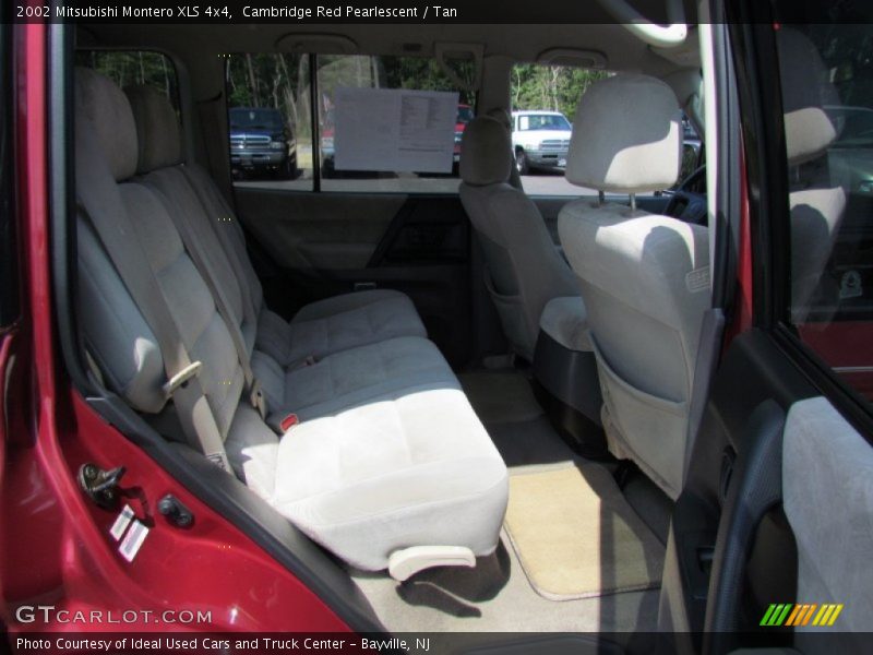 Cambridge Red Pearlescent / Tan 2002 Mitsubishi Montero XLS 4x4