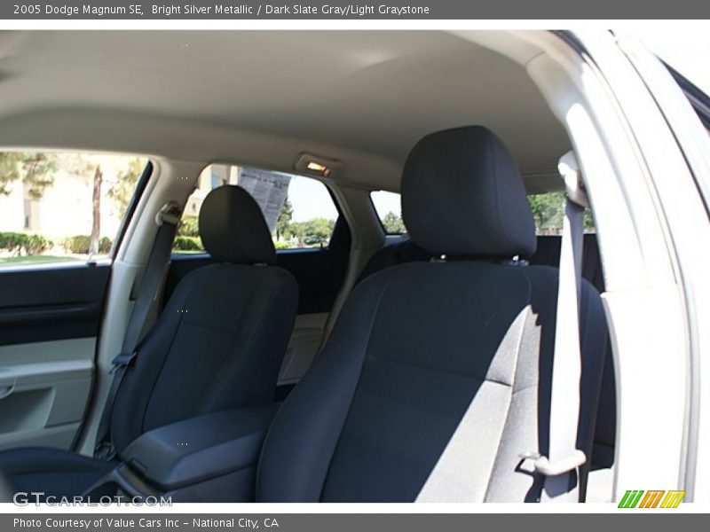 Bright Silver Metallic / Dark Slate Gray/Light Graystone 2005 Dodge Magnum SE