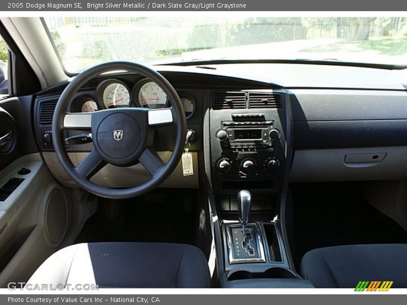 Bright Silver Metallic / Dark Slate Gray/Light Graystone 2005 Dodge Magnum SE