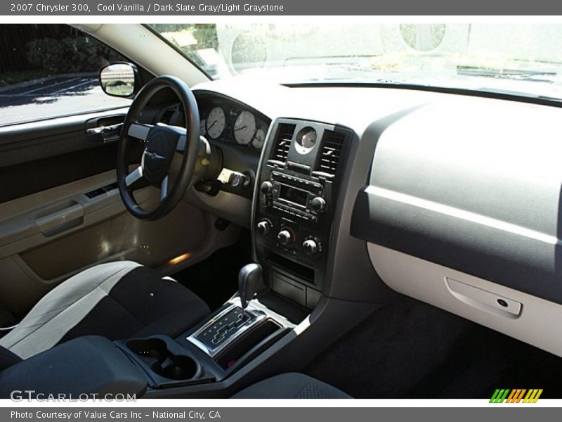 Cool Vanilla / Dark Slate Gray/Light Graystone 2007 Chrysler 300