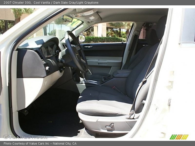 Cool Vanilla / Dark Slate Gray/Light Graystone 2007 Chrysler 300